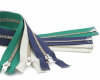 YKK Reißverschluss METALLZAHN, silber, teilbar 65 cm dunkelgrün