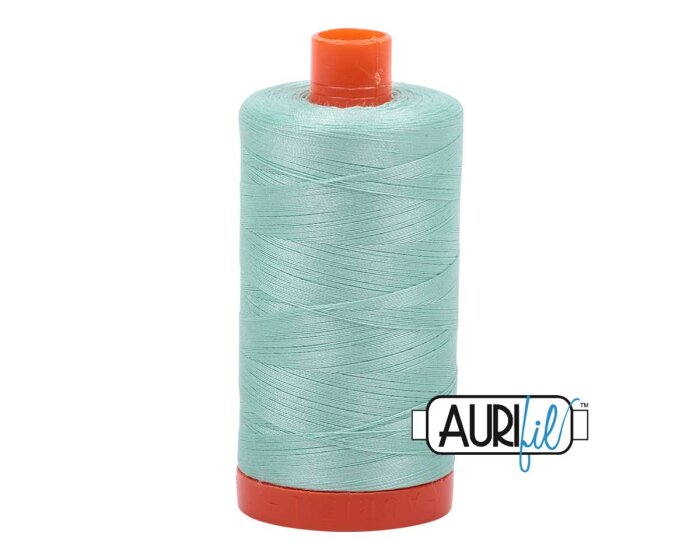 Quiltgarn AURIFIL 50wt aus Baumwolle, 1300 m 2830