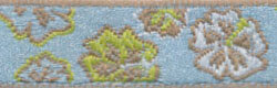 1,30 m Reststück Satinband MARGAUX, Blüten, gewebt hellblau-limette